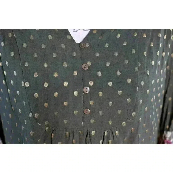 Chico's size 1 green w/gold thread dots;crushed velvet accents on shoulder lined - Picture 11 of 16